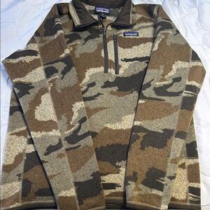 Patagonia Men's Camouflage Sweater